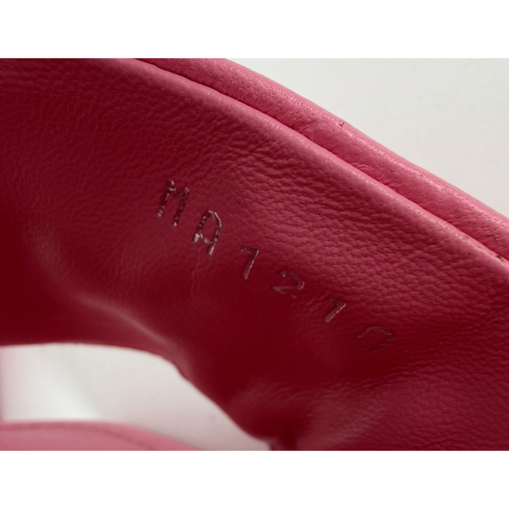 Louis Vuitton Revival Flat Mules in Embossed Pink Leather 36EU (6 US) 2020 - Picture 11 of 14